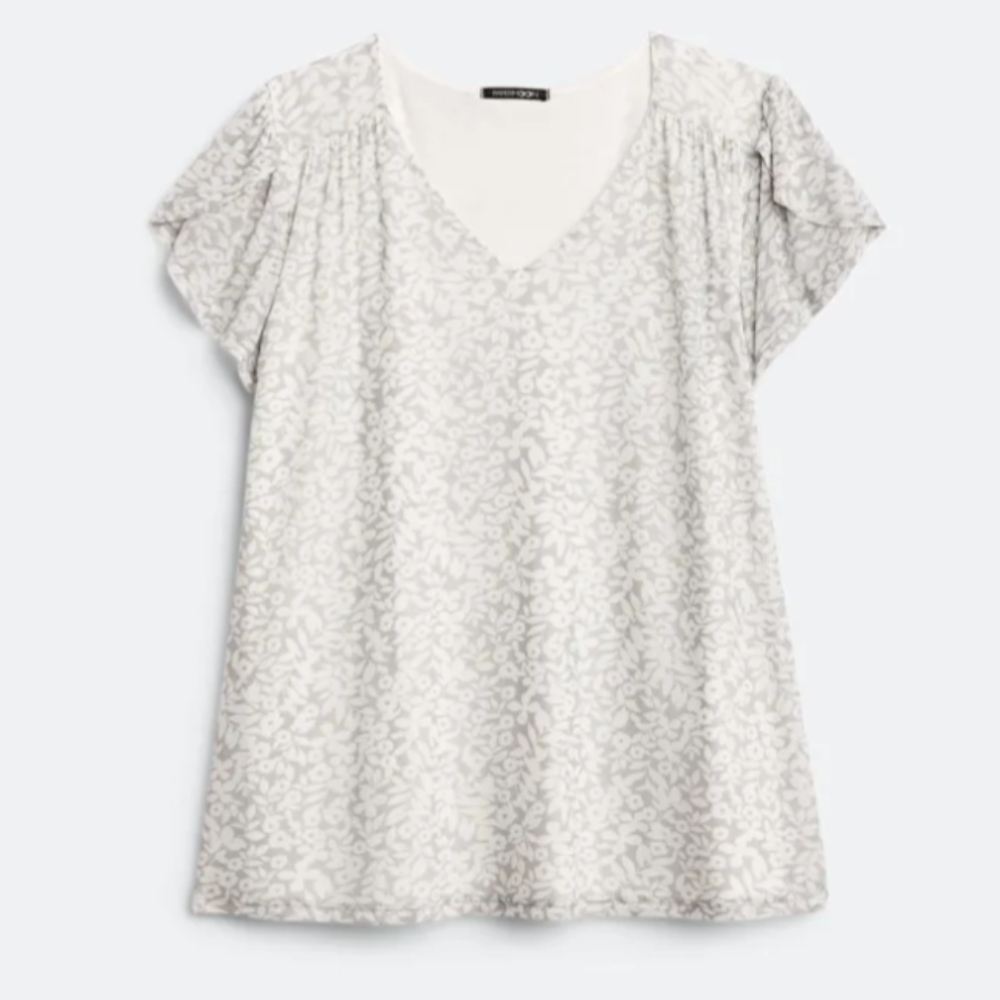 Elegant White Patterned Top